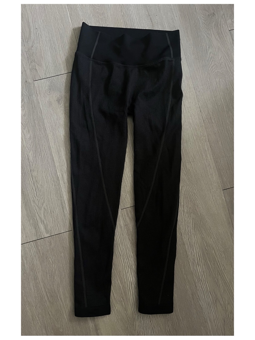 Offline by Aerie black leggings size medium